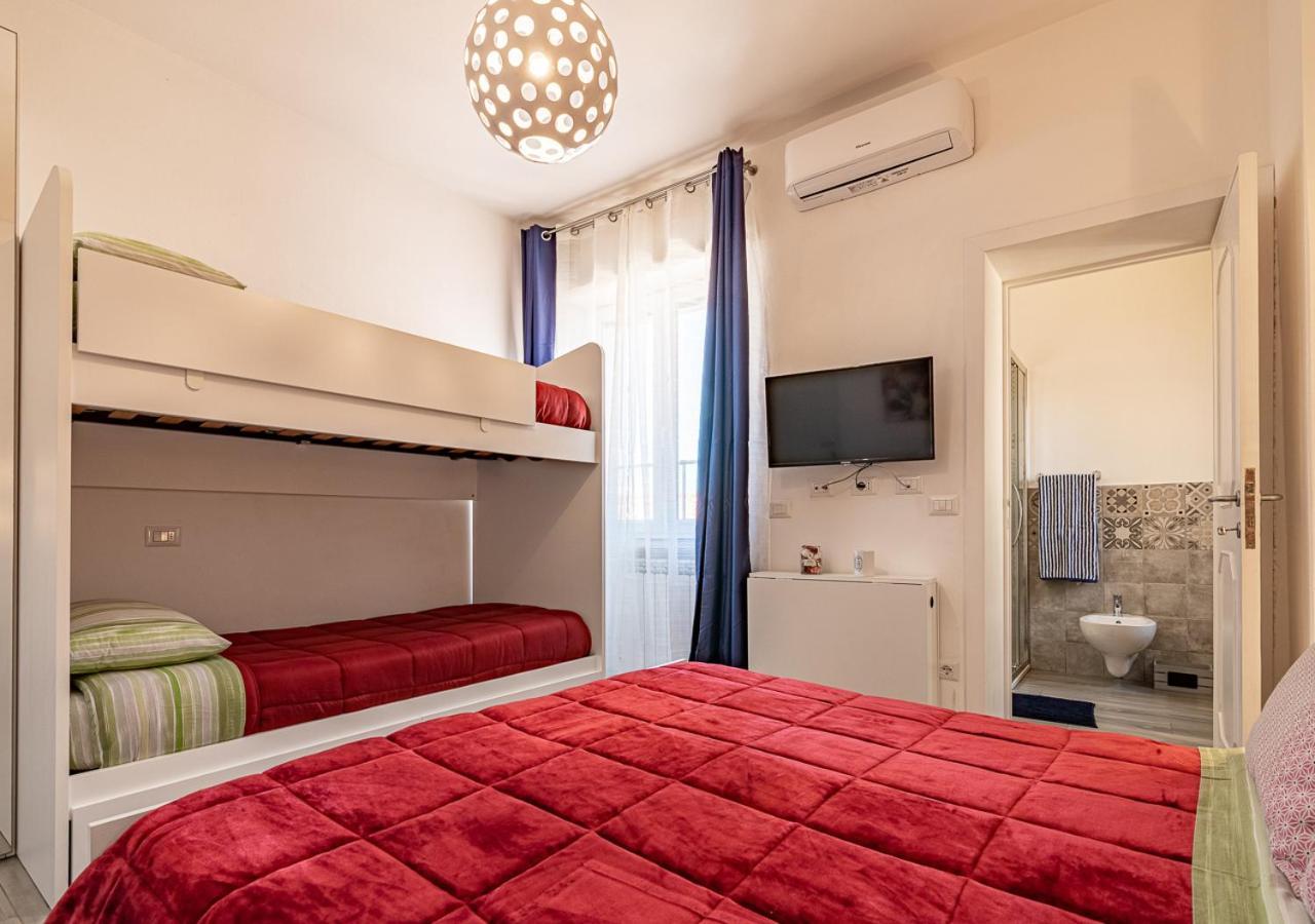 Terrace Rooms Olbia Center Bagian luar foto