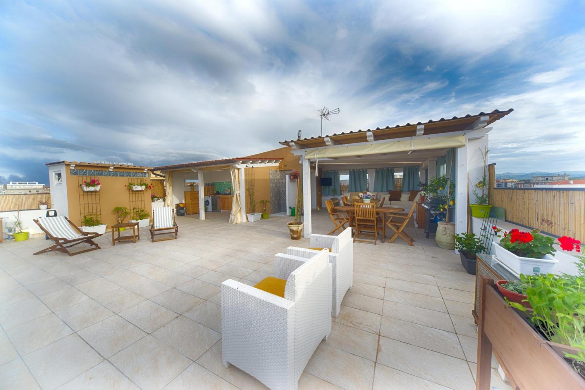 Terrace Rooms Olbia Center Bagian luar foto