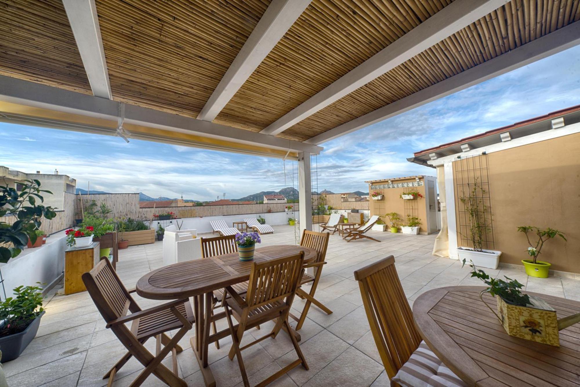 Terrace Rooms Olbia Center Bagian luar foto