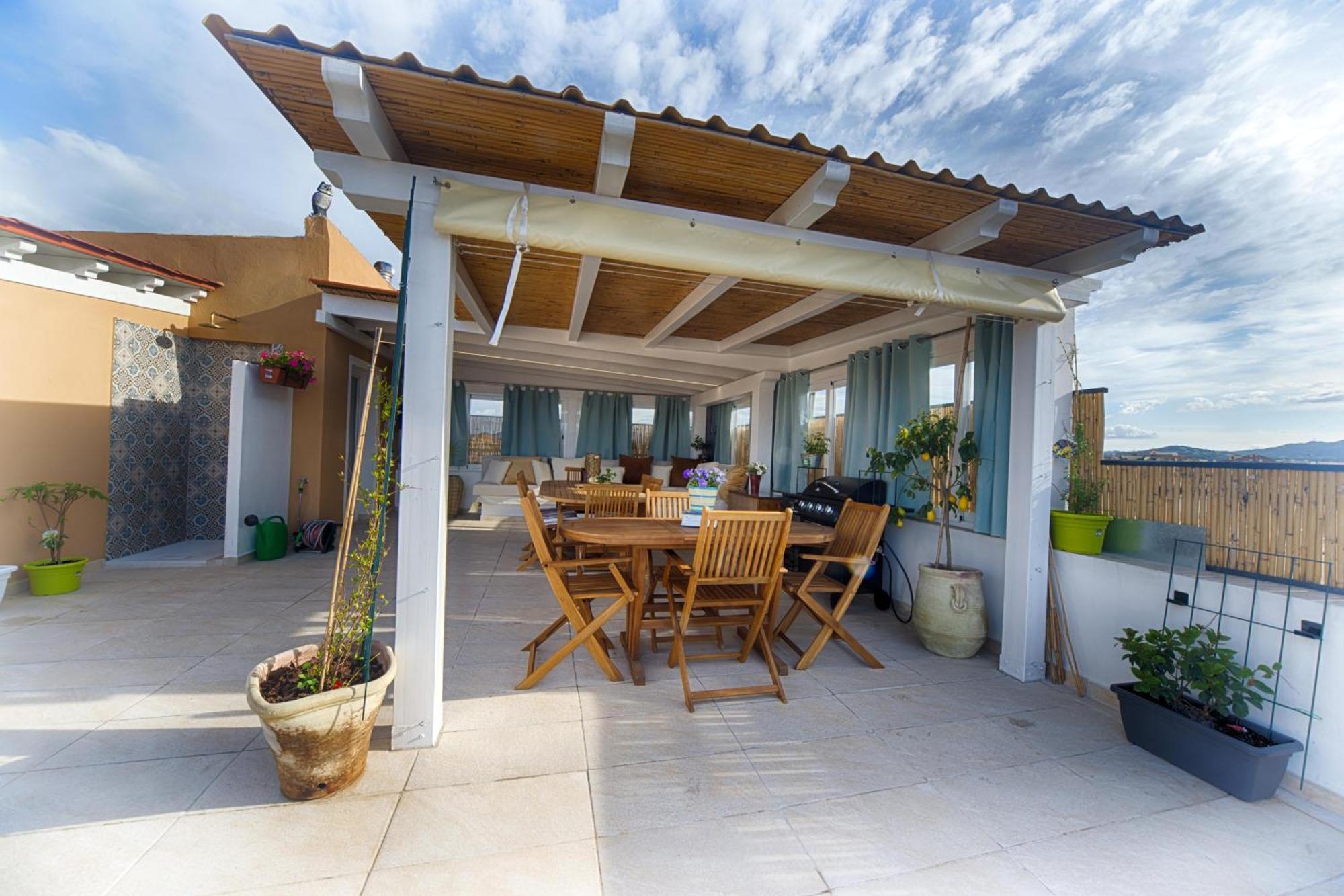 Terrace Rooms Olbia Center Bagian luar foto